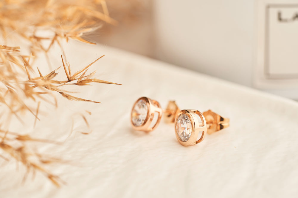 Why are classic gold ball stud earrings in trend?